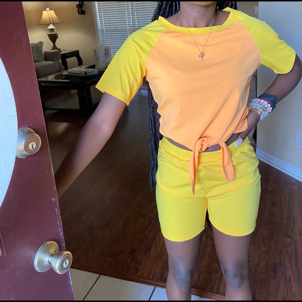 Two piece shorts set